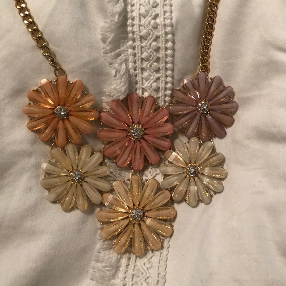 Floral statement necklace